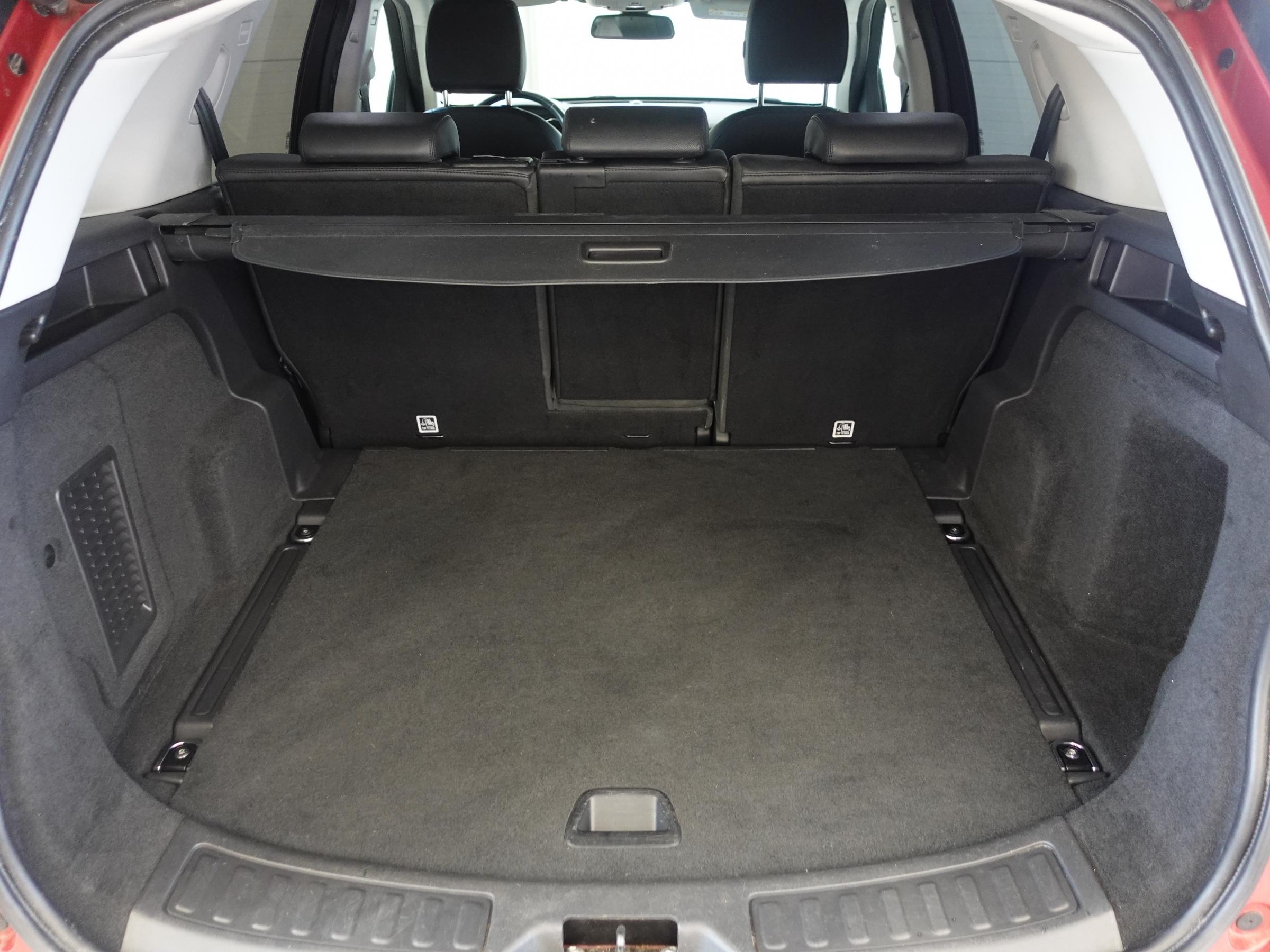 Land Rover Discovery Sport, 2015 - pohled č. 7