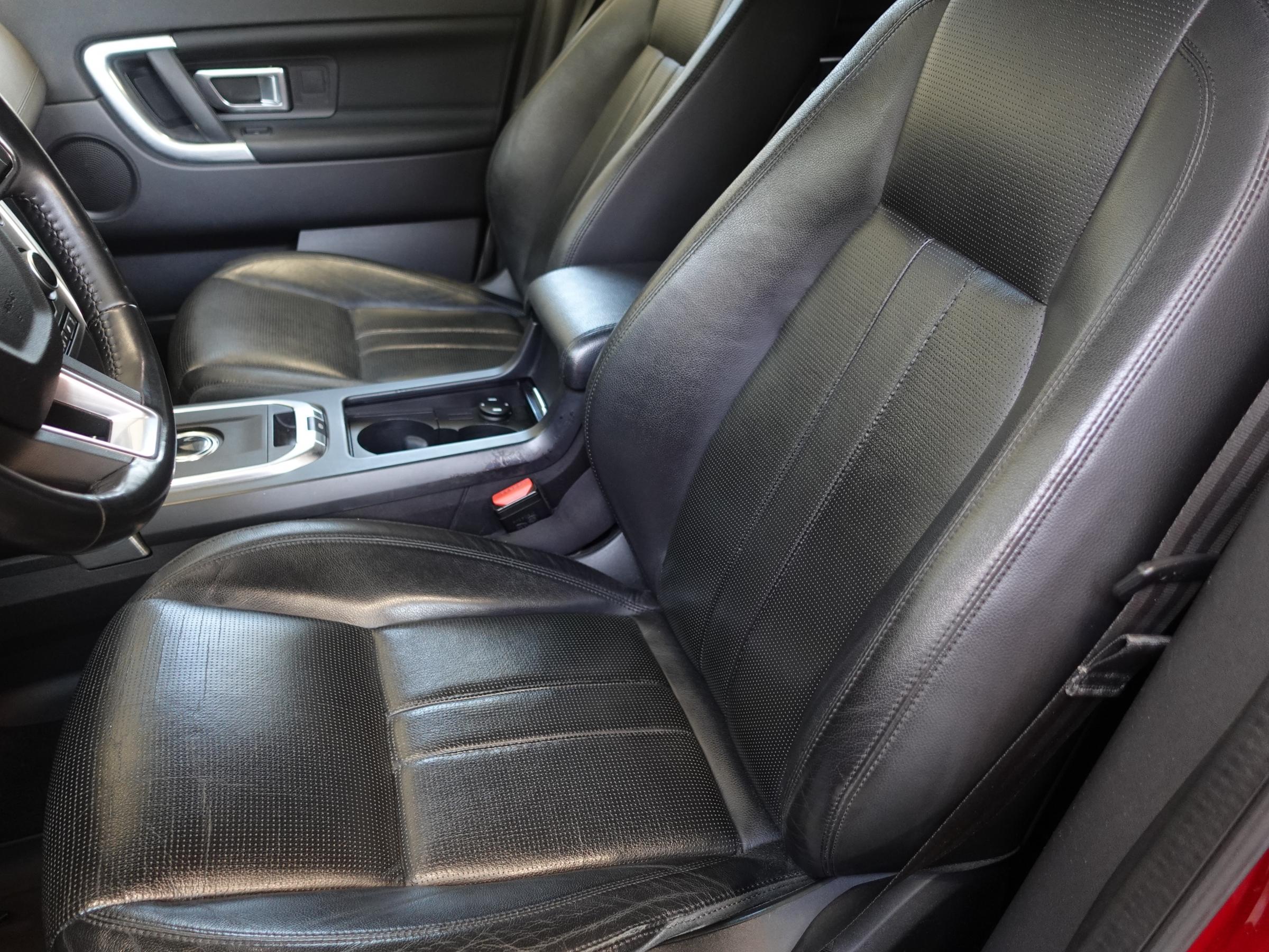 Land Rover Discovery Sport, 2015 - pohled č. 9