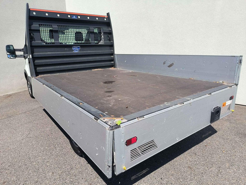 Ford Transit 2.0TDCi  VALNÍK