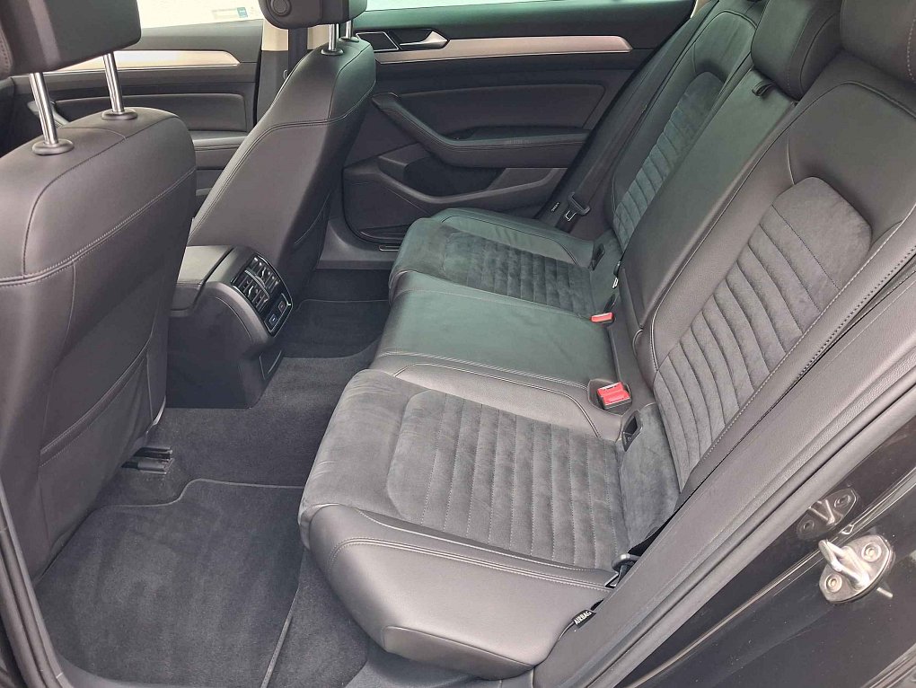 Volkswagen Passat 1.5TSi Highline
