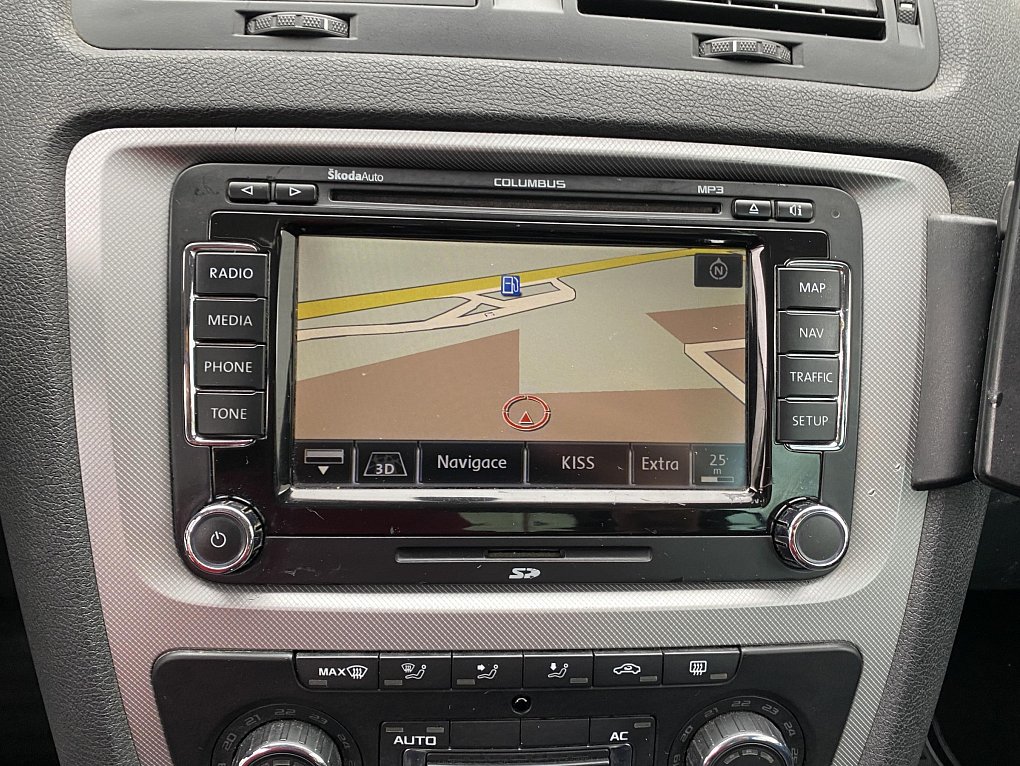 Škoda Octavia II 2.0TDi Elegance 4x4