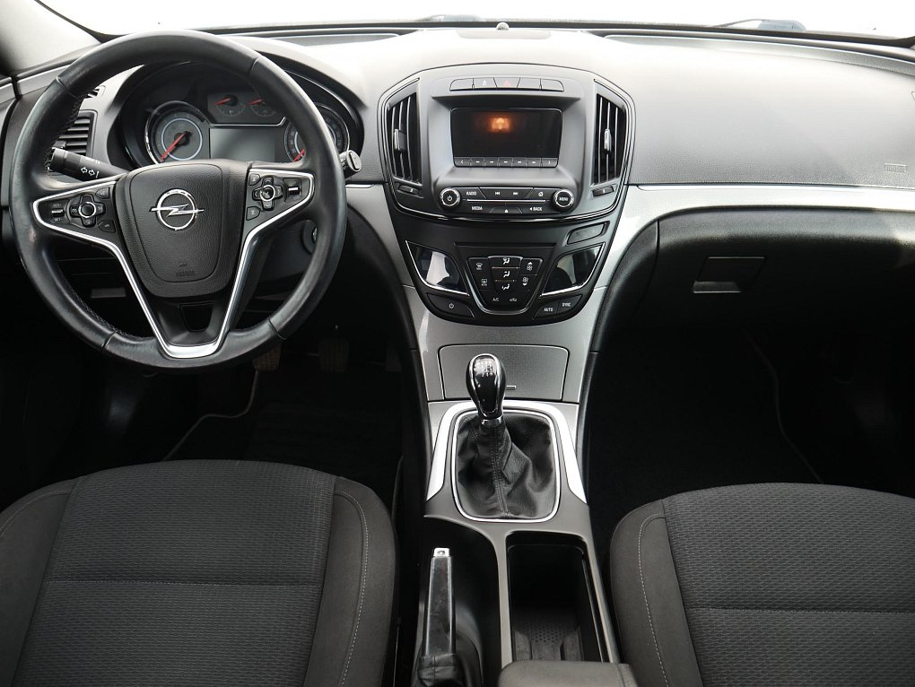 Opel Insignia 2.0 CDTi 