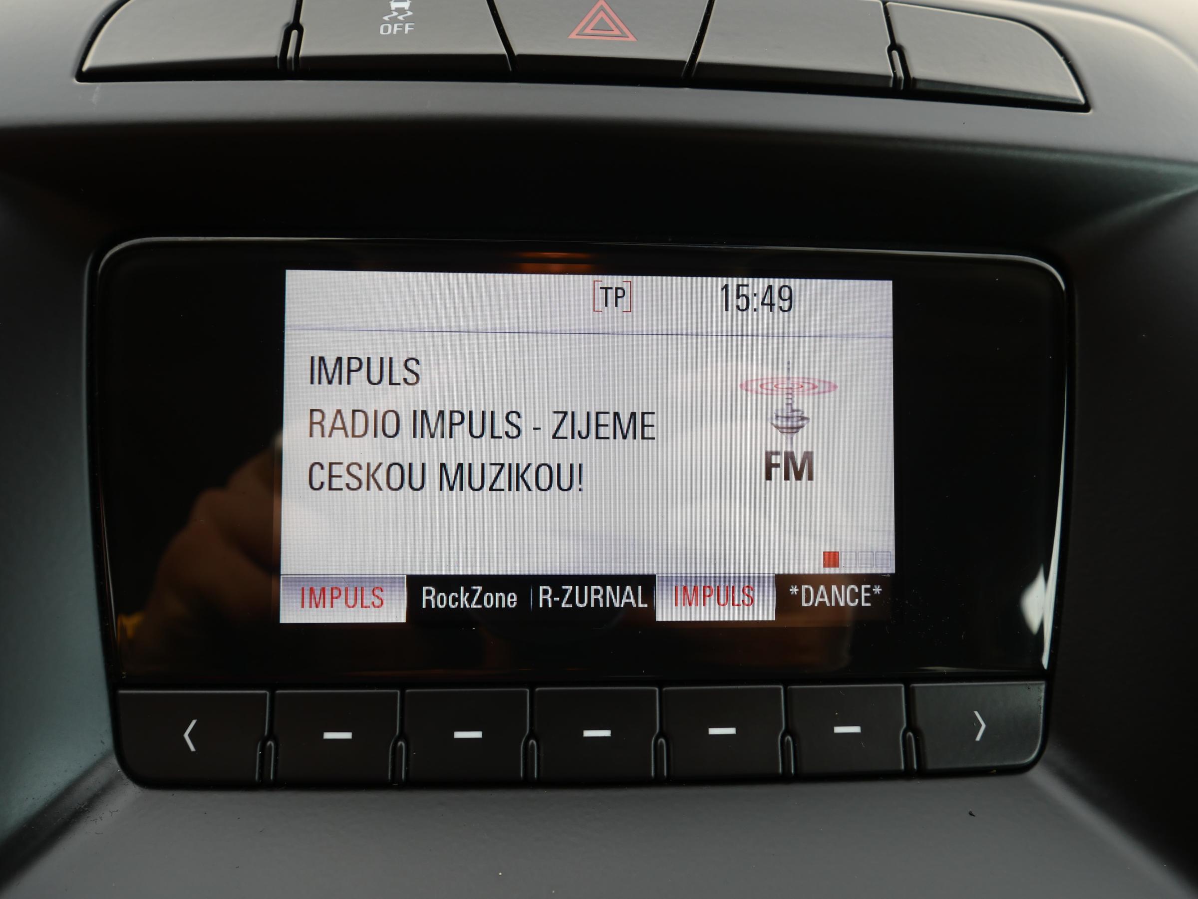 Opel Insignia, 2015 - pohled č. 11