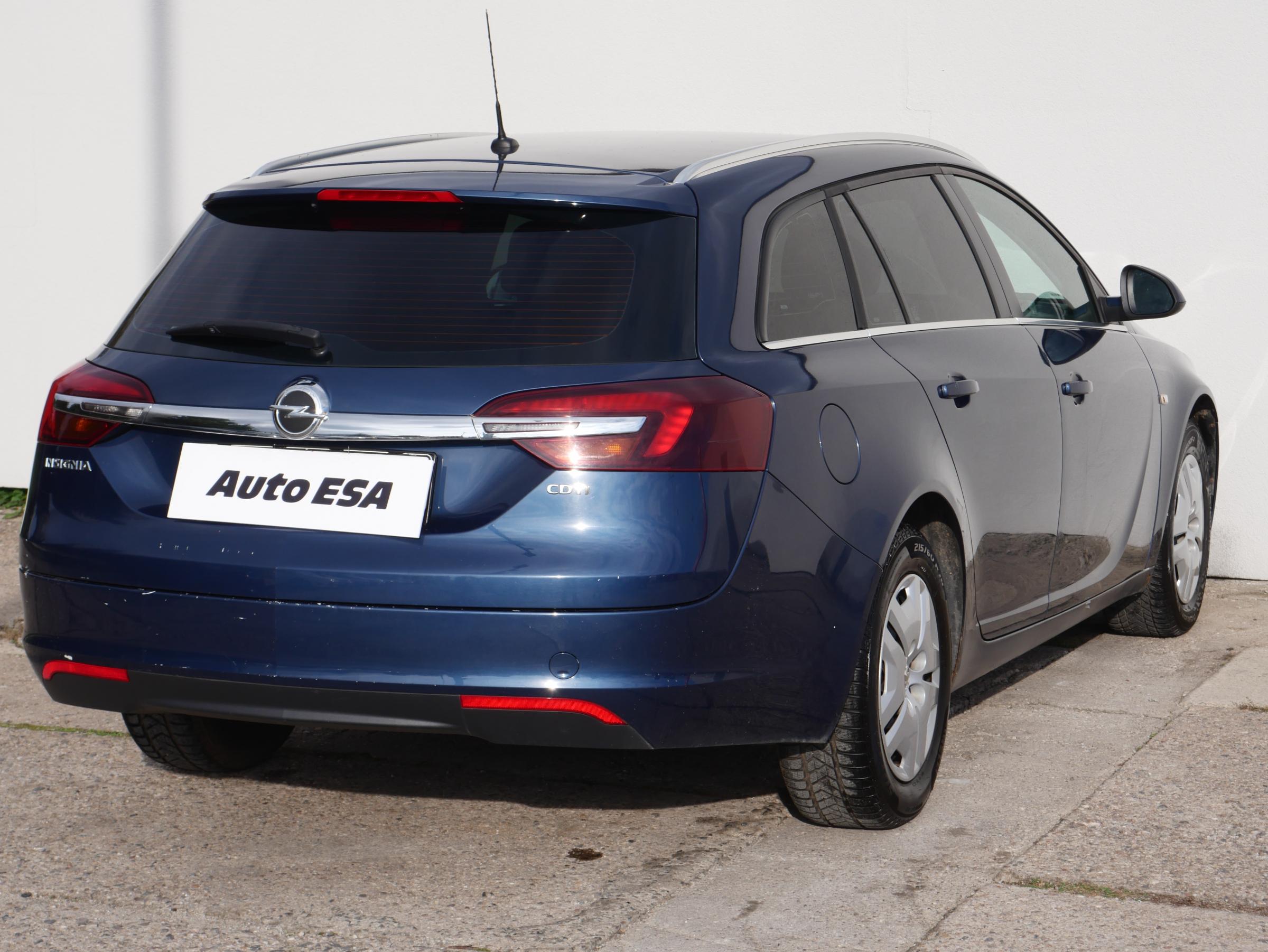 Opel Insignia, 2015 - pohled č. 4