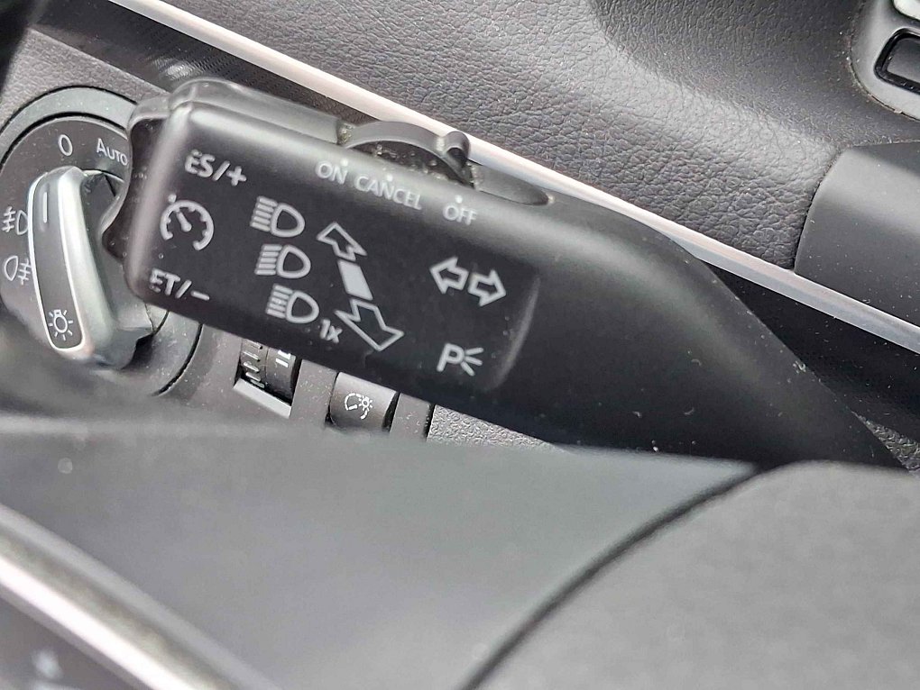 Volkswagen Touran 2.0 TDi Highline