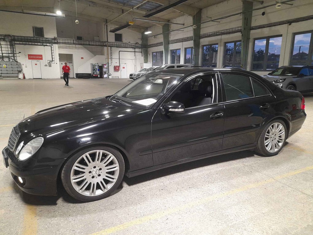 Mercedes-Benz Třída E 2.2 CDi 