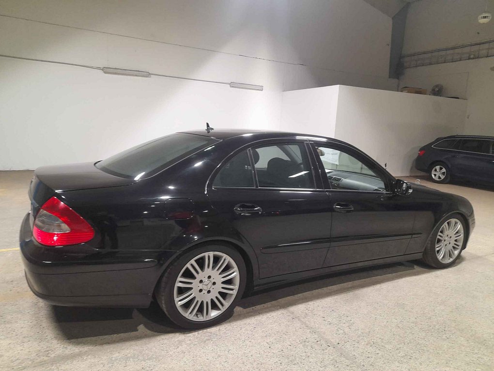 Mercedes-Benz Třída E 2.2 CDi 