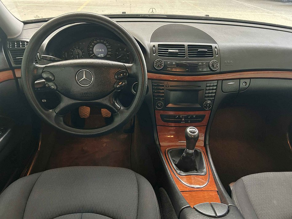 Mercedes-Benz Třída E 2.2CDi  E220