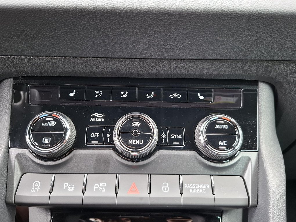 Škoda Karoq 1.5 TSi SportLine