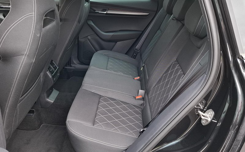 Škoda Karoq 1.5 TSi SportLine