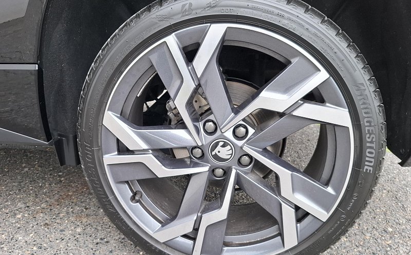 Škoda Karoq 1.5 TSi SportLine