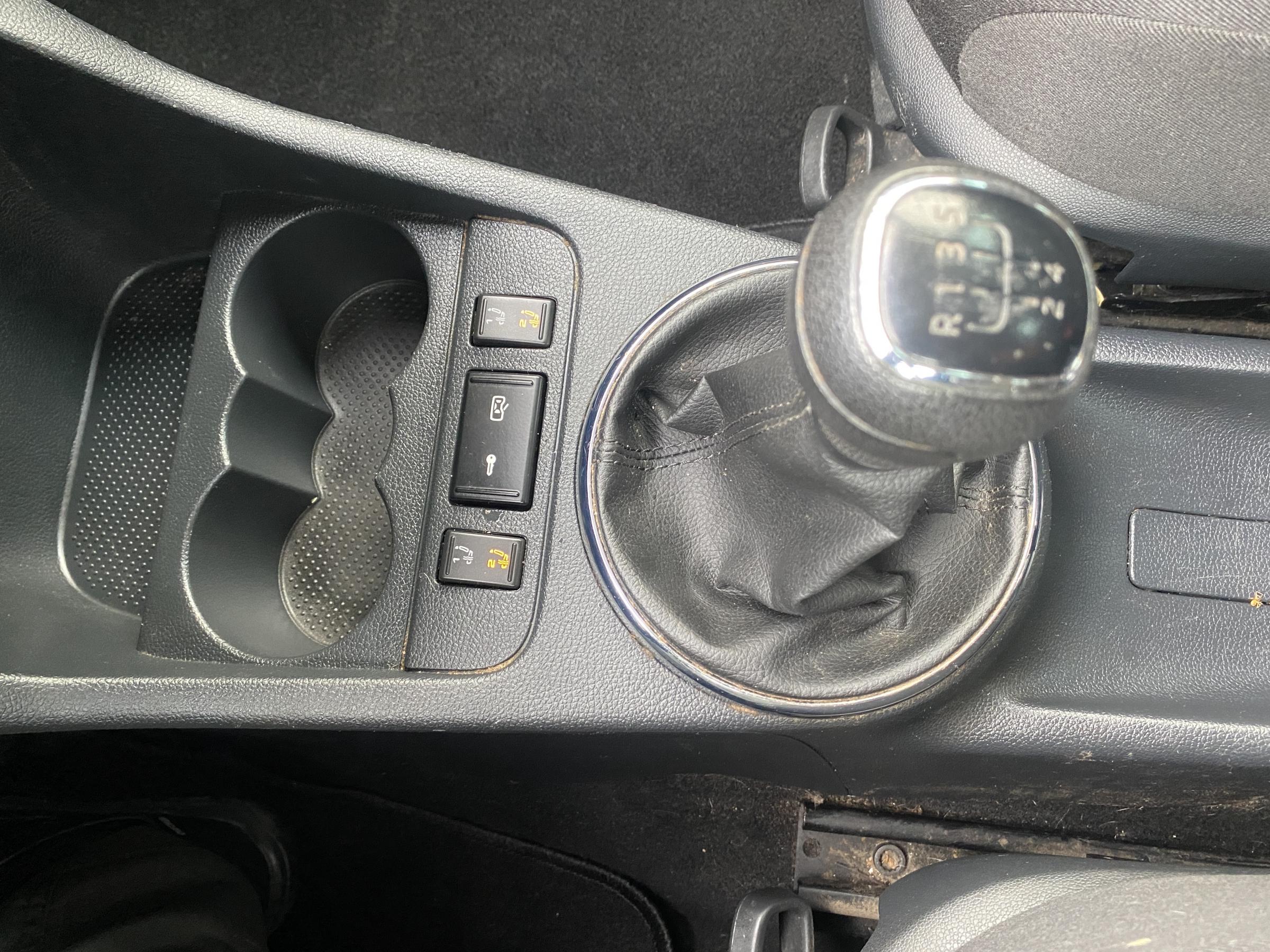 Škoda Fabia II, 2013 - pohled č. 13