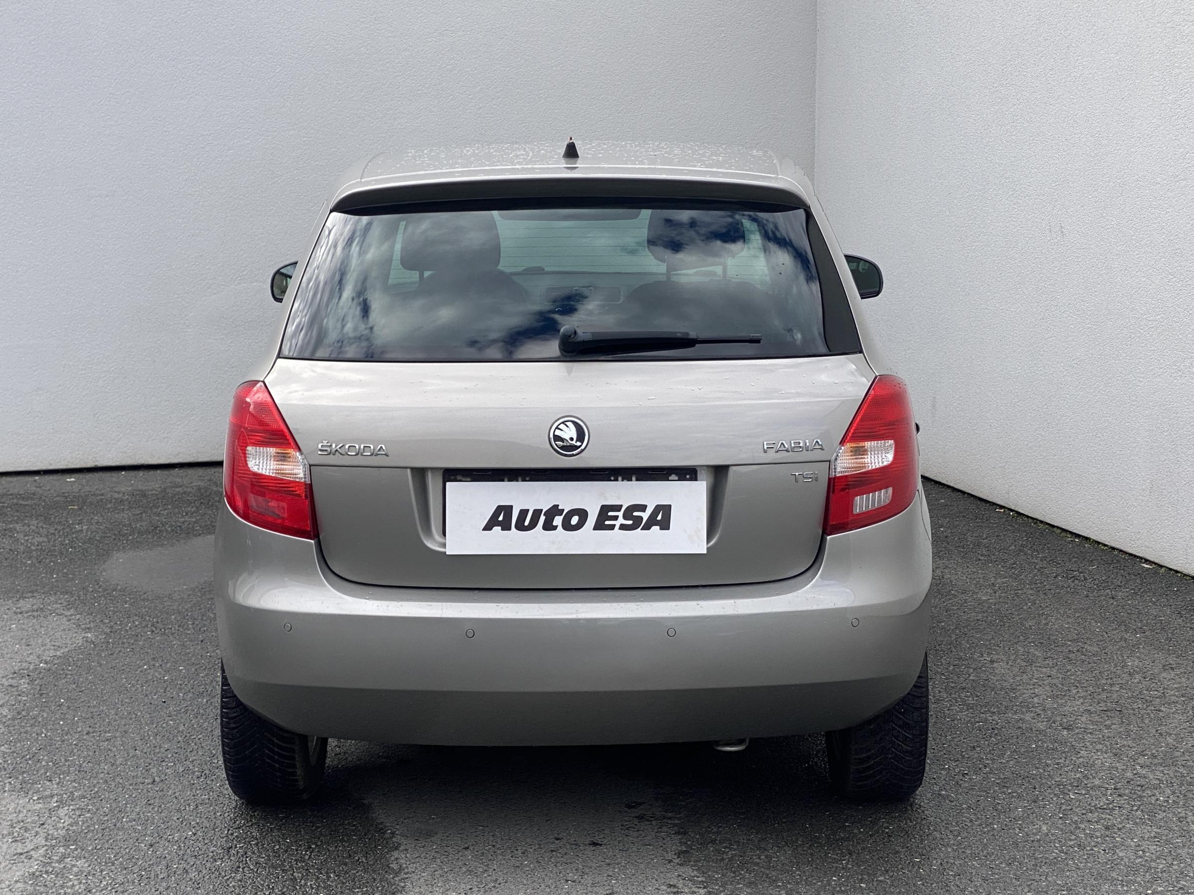 Škoda Fabia II, 2013 - pohled č. 5