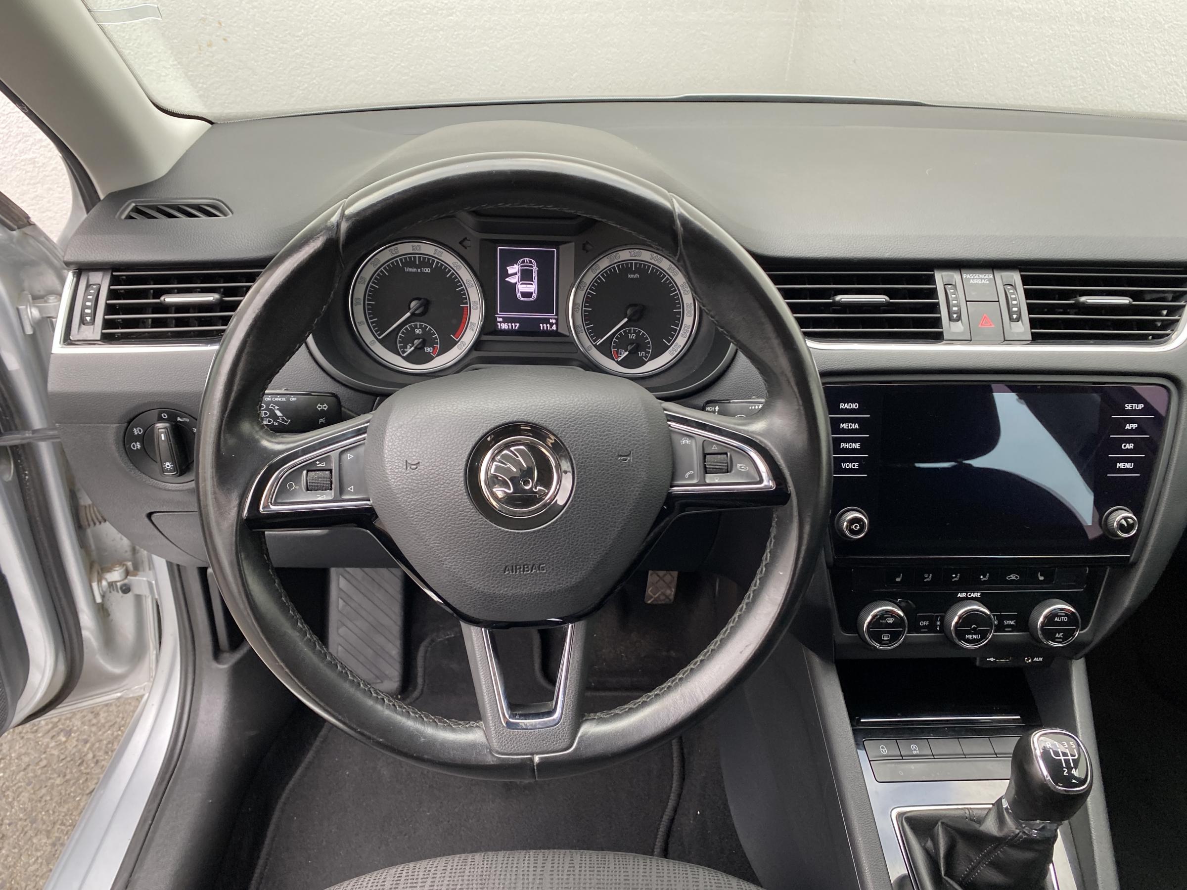 Škoda Octavia III, 2017 - pohled č. 11