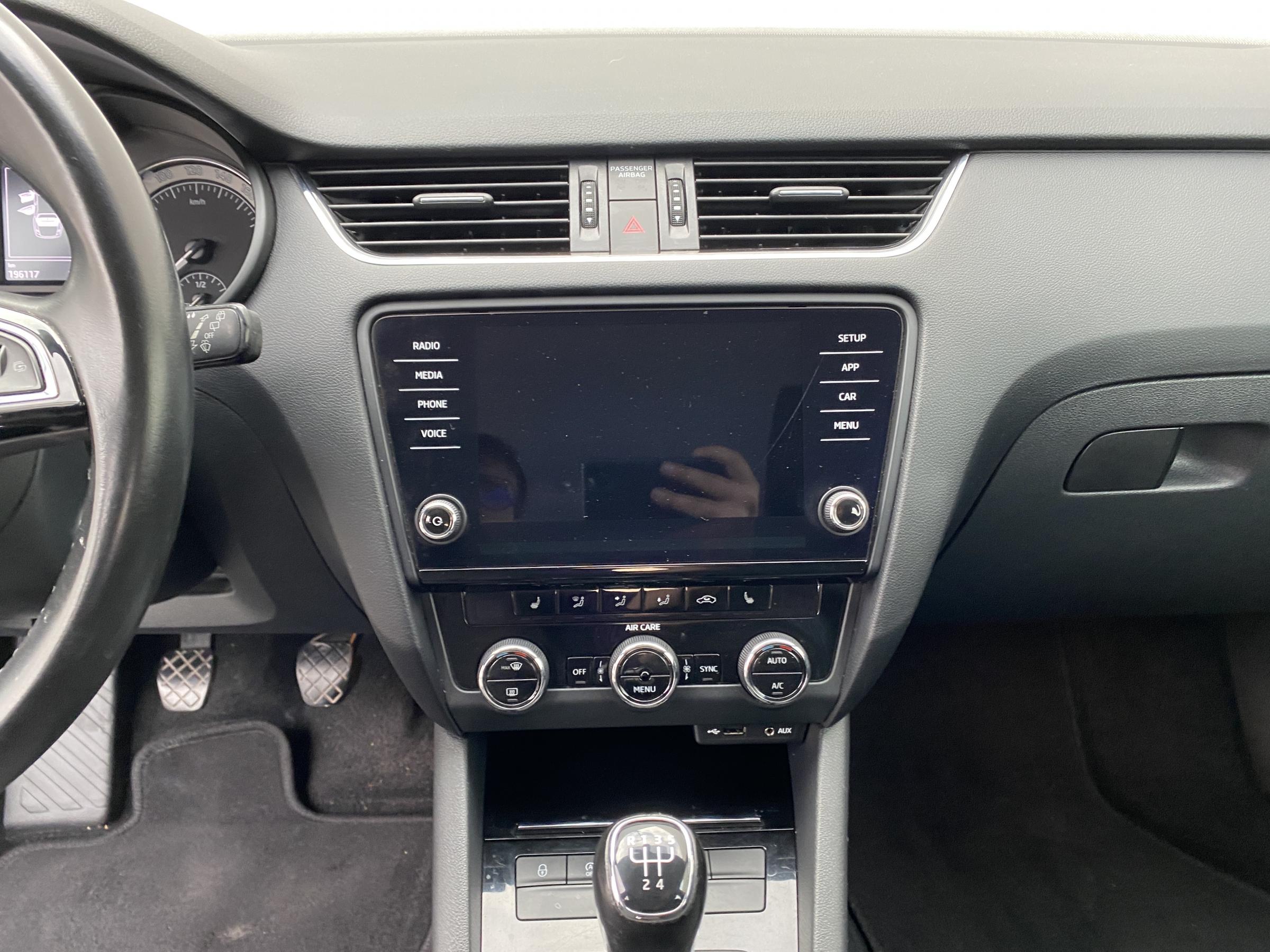 Škoda Octavia III, 2017 - pohled č. 12