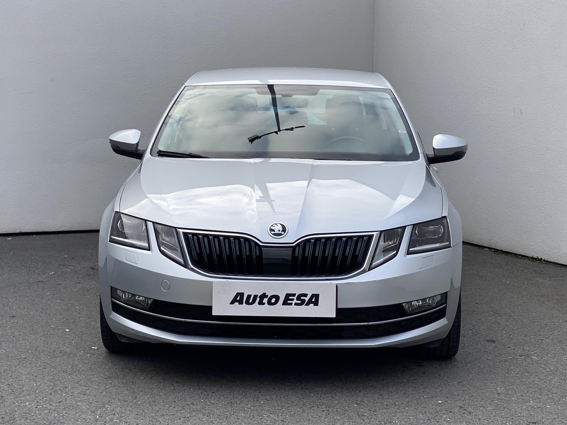 Škoda Octavia III, 2017 - pohled č. 2