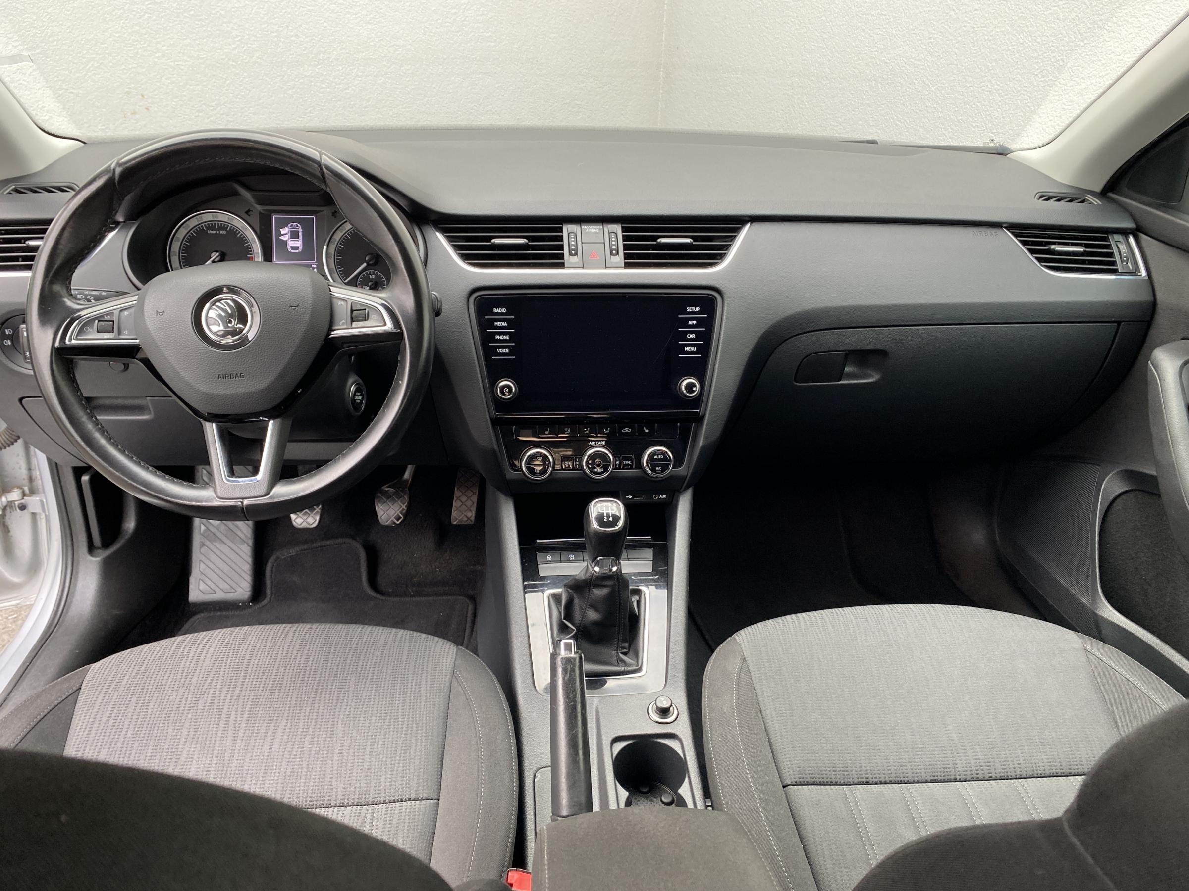 Škoda Octavia III, 2017 - pohled č. 8