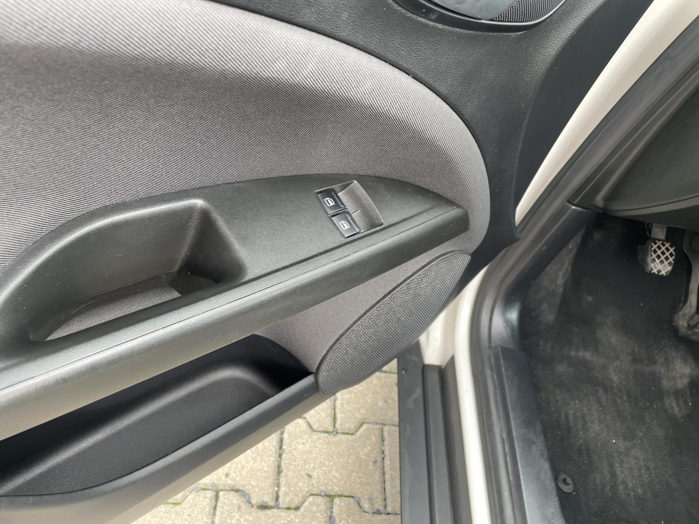 Seat Altea, 2011 - pohled č. 17