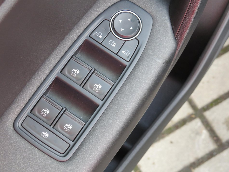 Renault Captur 1.0TCe 