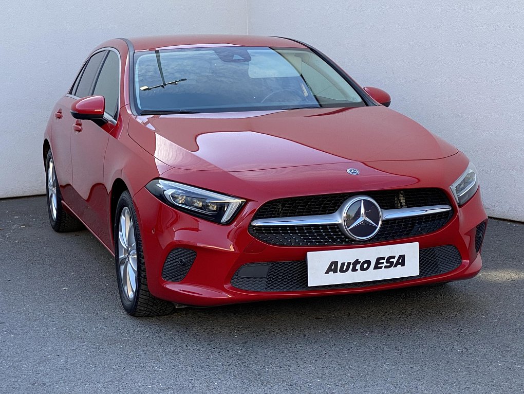 Mercedes-Benz Třída A 2.0T Sport A220