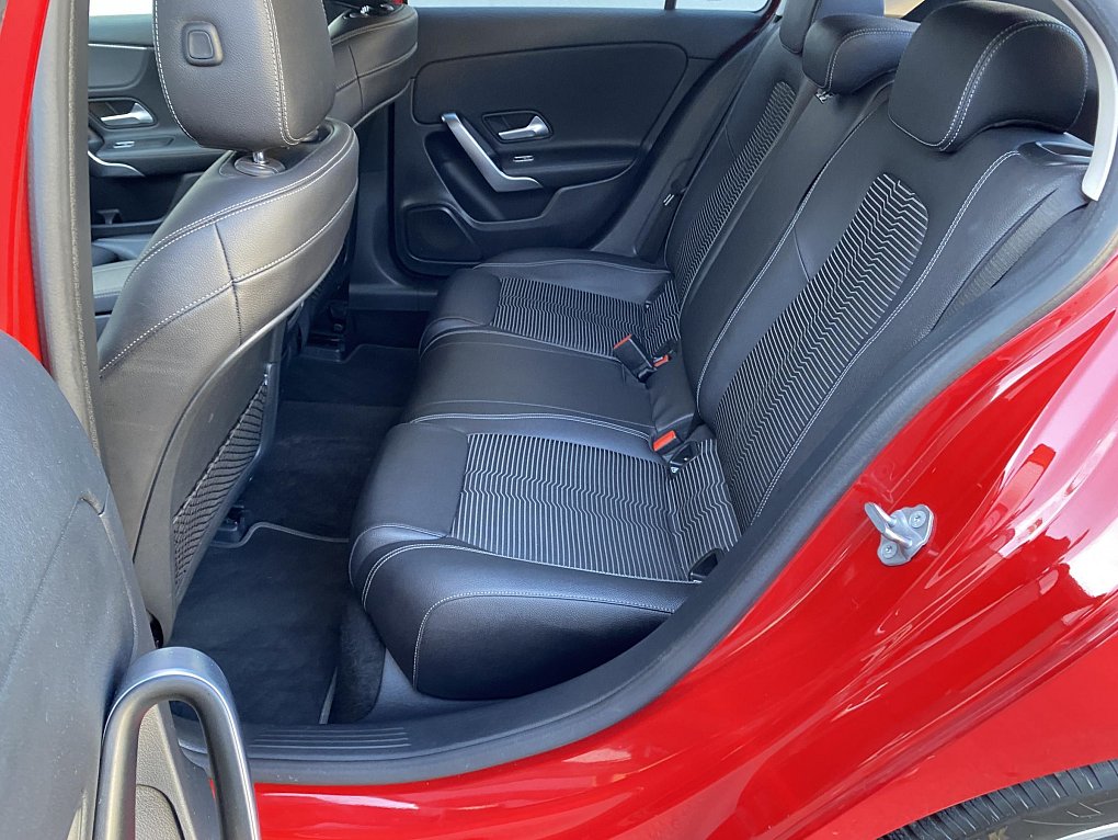 Mercedes-Benz Třída A 2.0T Sport A220