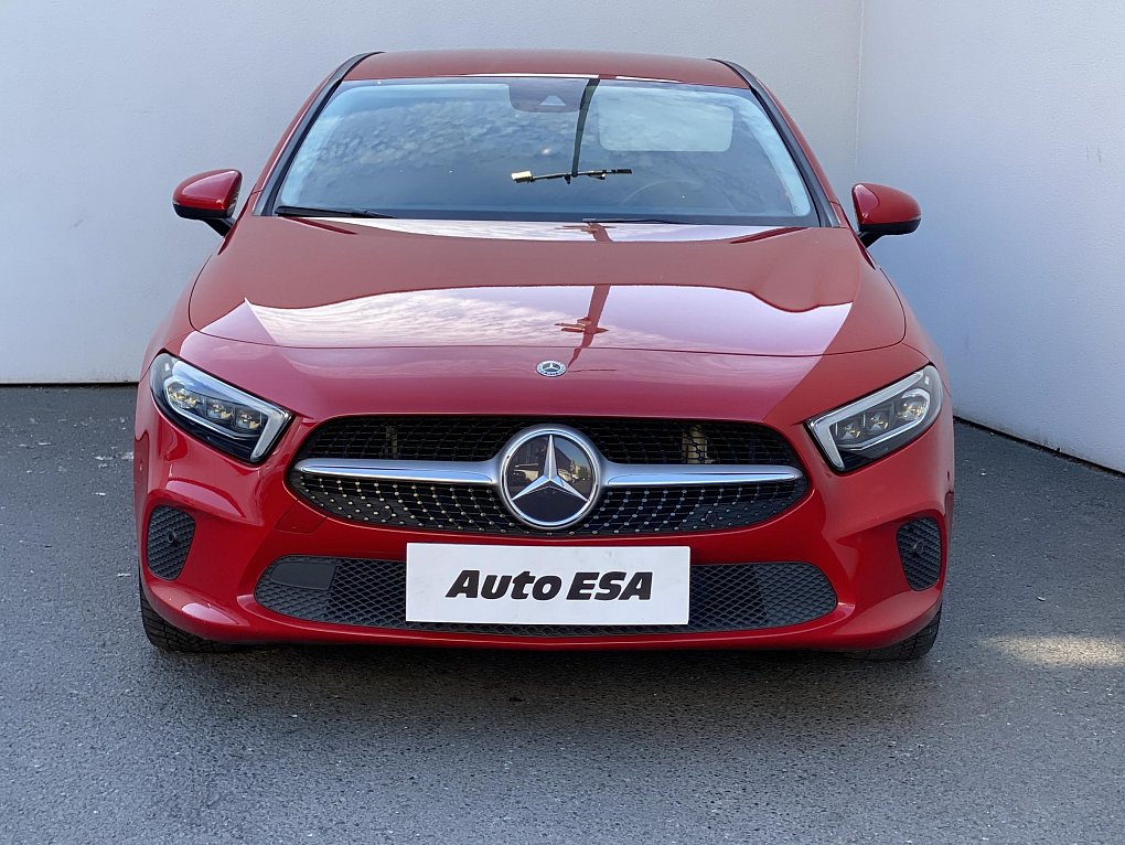 Mercedes-Benz Třída A 2.0T Sport A220