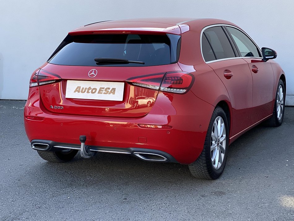 Mercedes-Benz Třída A 2.0T Sport A220