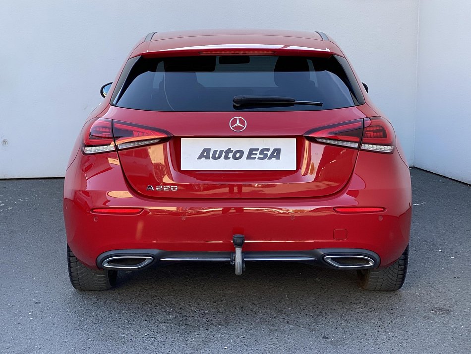 Mercedes-Benz Třída A 2.0T Sport A220
