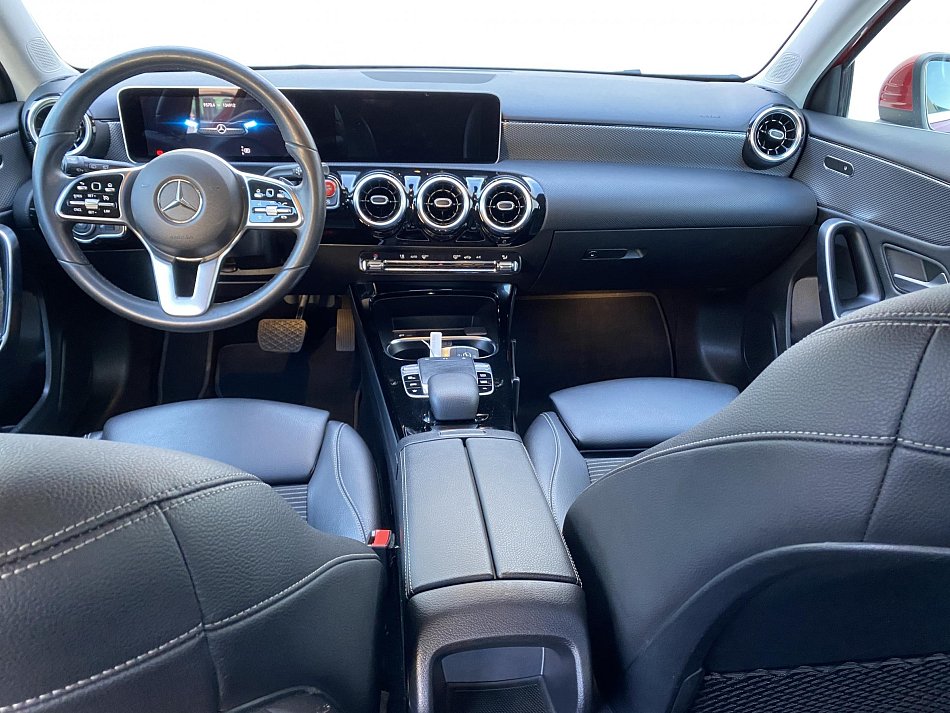 Mercedes-Benz Třída A 2.0T Sport A220
