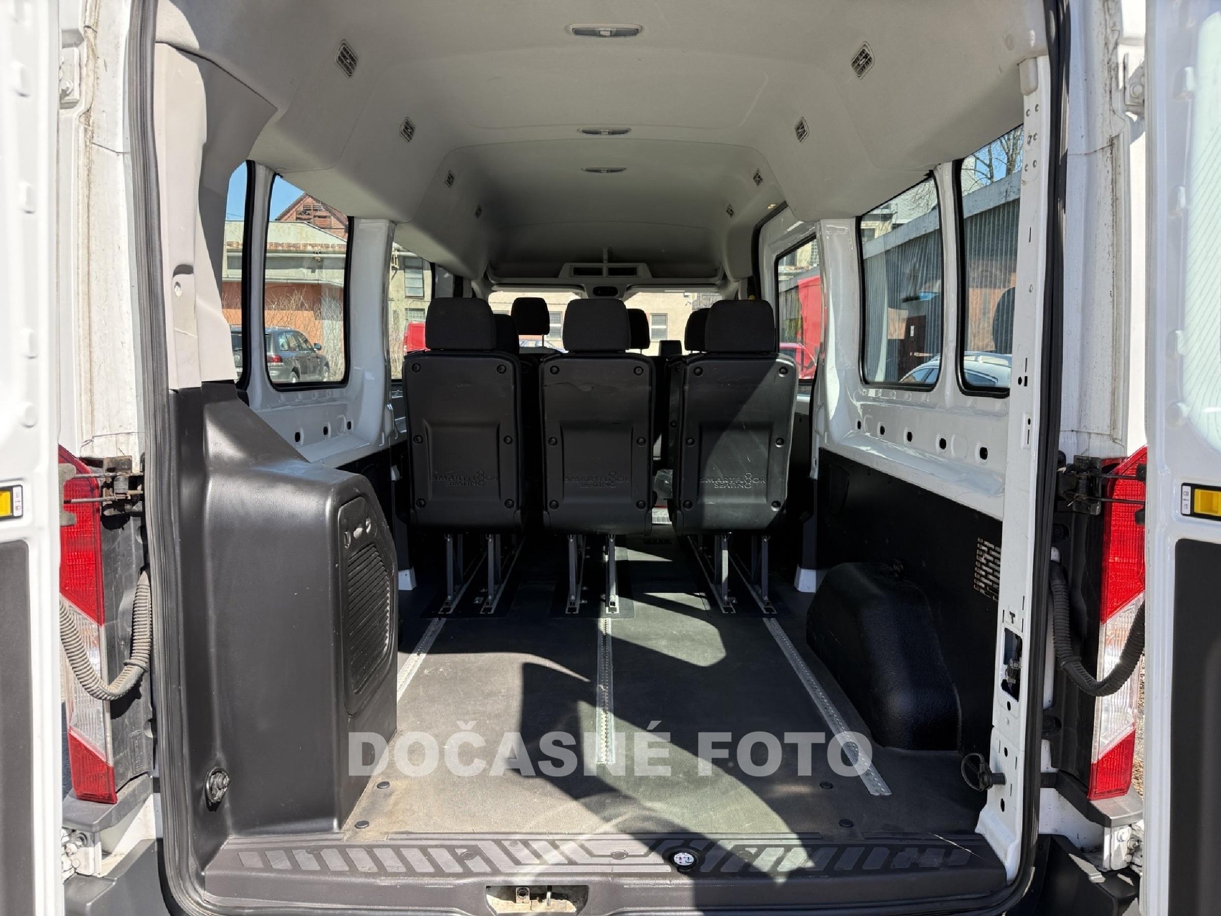Ford Transit, 2015 - pohled č. 9