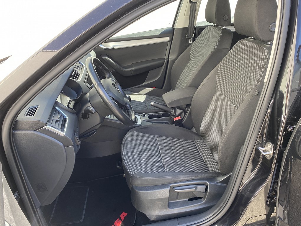 Škoda Octavia III 2.0 TDi Ambiente