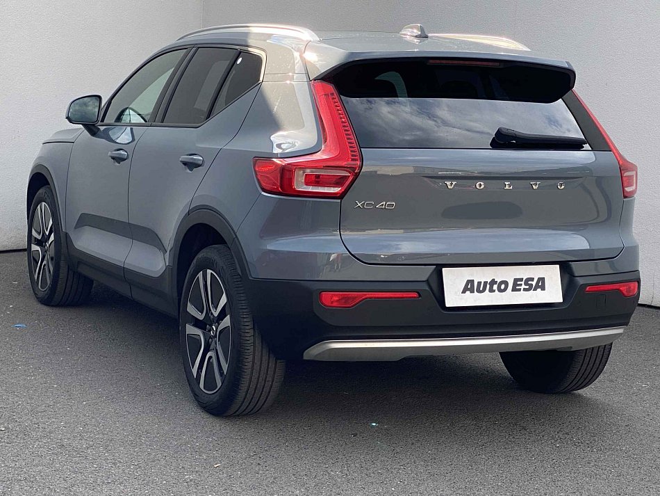 Volvo XC40 1.5i 