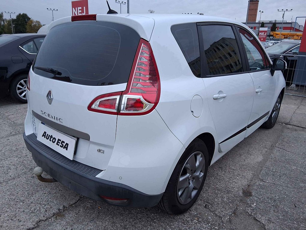 Renault Scénic 1.5 DCi 