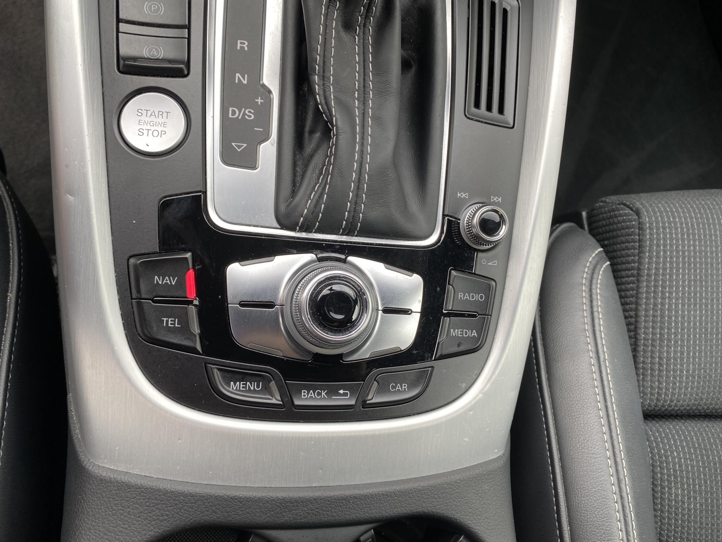 Audi Q5, 2016 - pohled č. 21