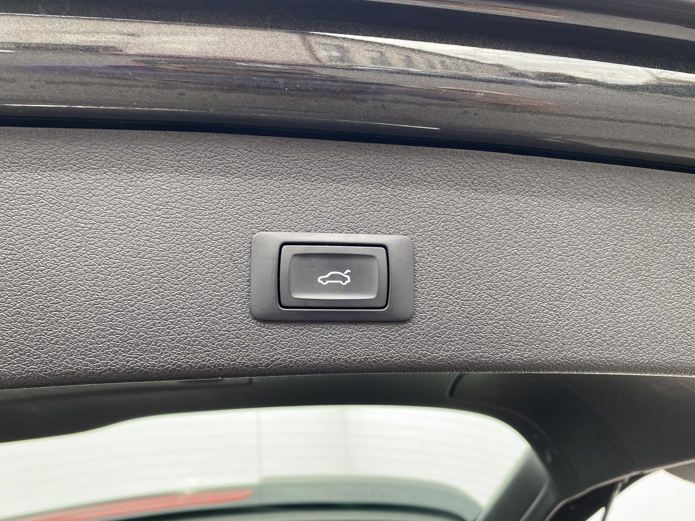 Audi Q5, 2016 - pohled č. 22