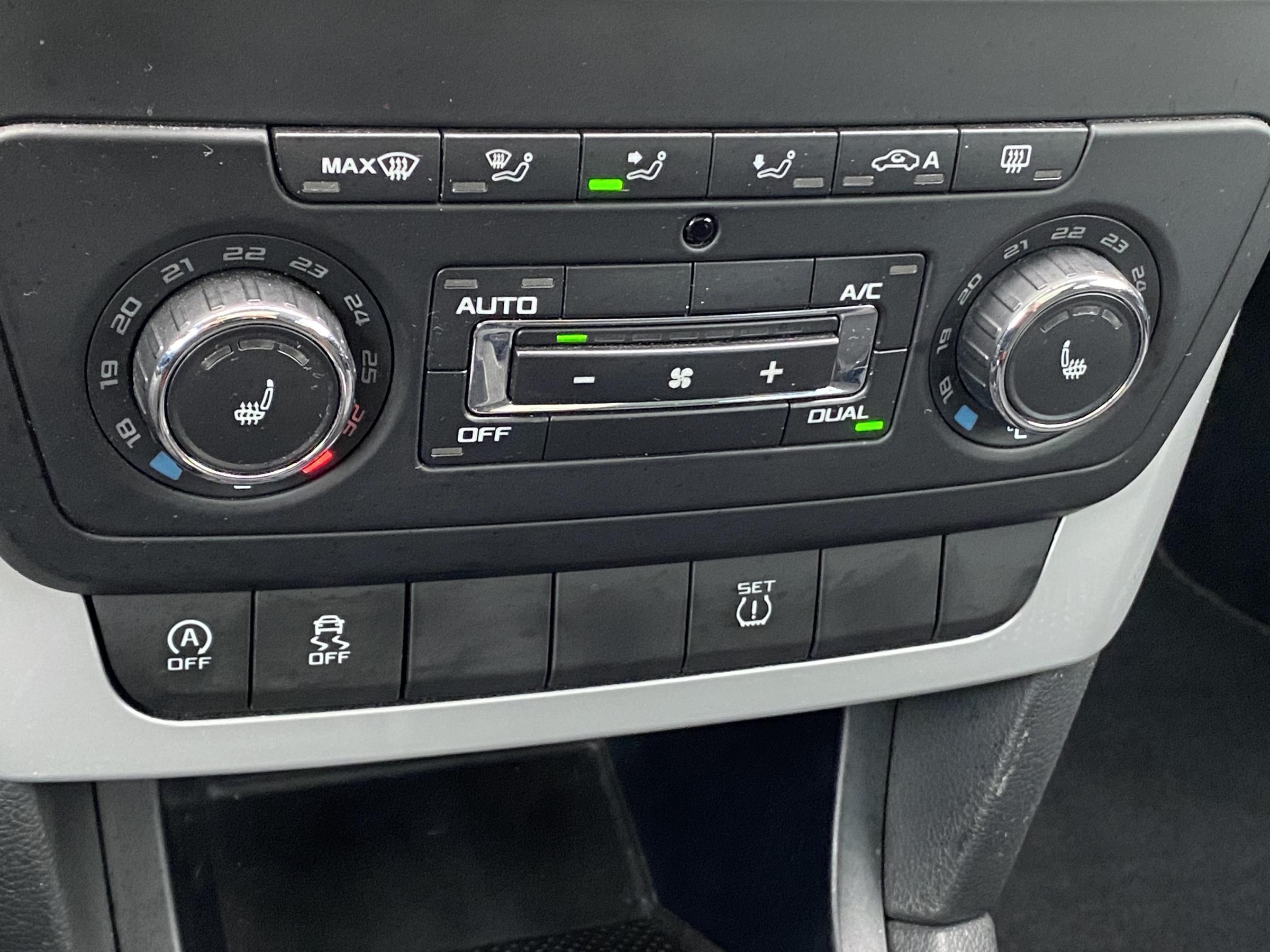 Škoda Yeti, 2013 - pohled č. 14