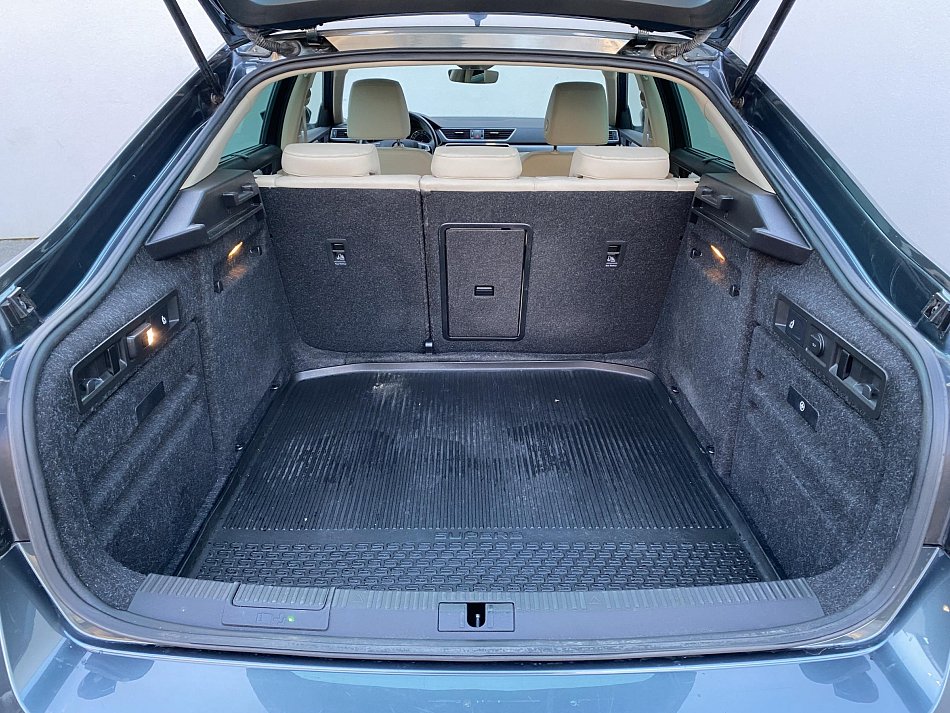 Škoda Superb III 1.5 TSi Style