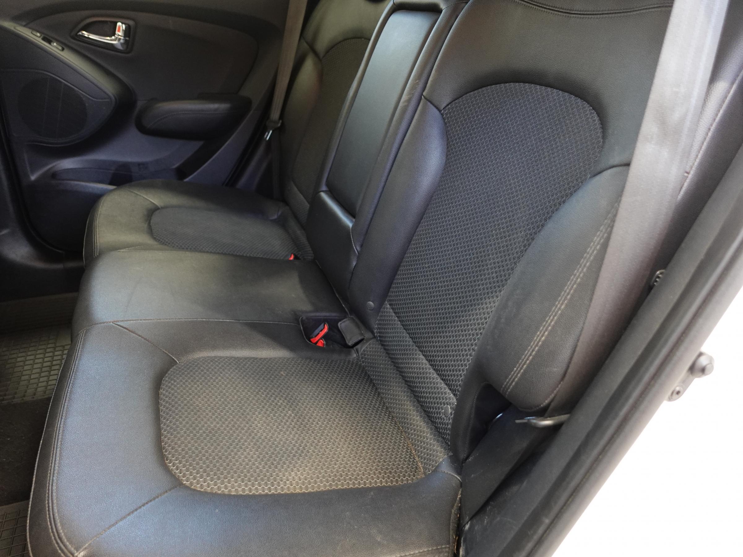 Hyundai ix35, 2013 - pohled č. 10