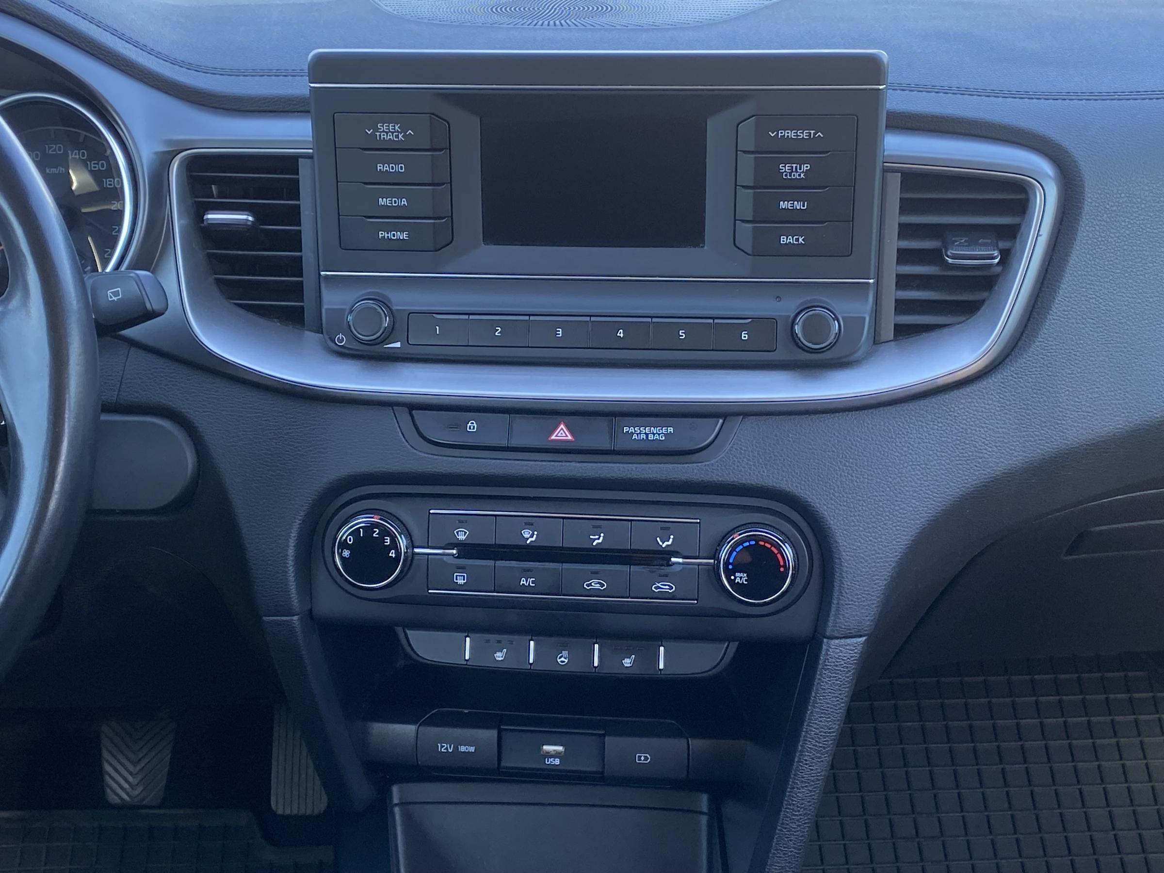 Kia Cee´d, 2020 - pohled č. 9