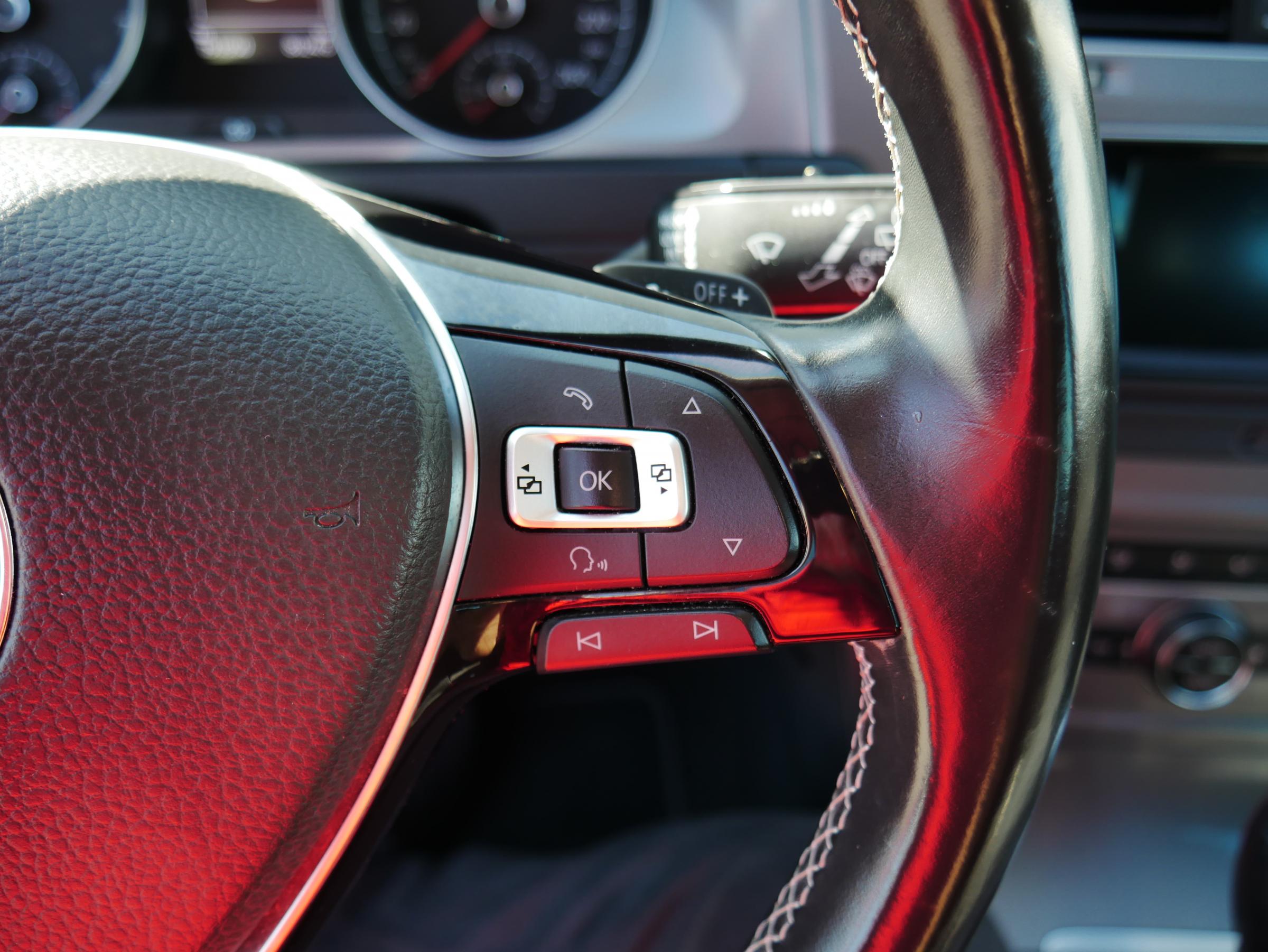 Volkswagen Golf, 2015 - pohled č. 16