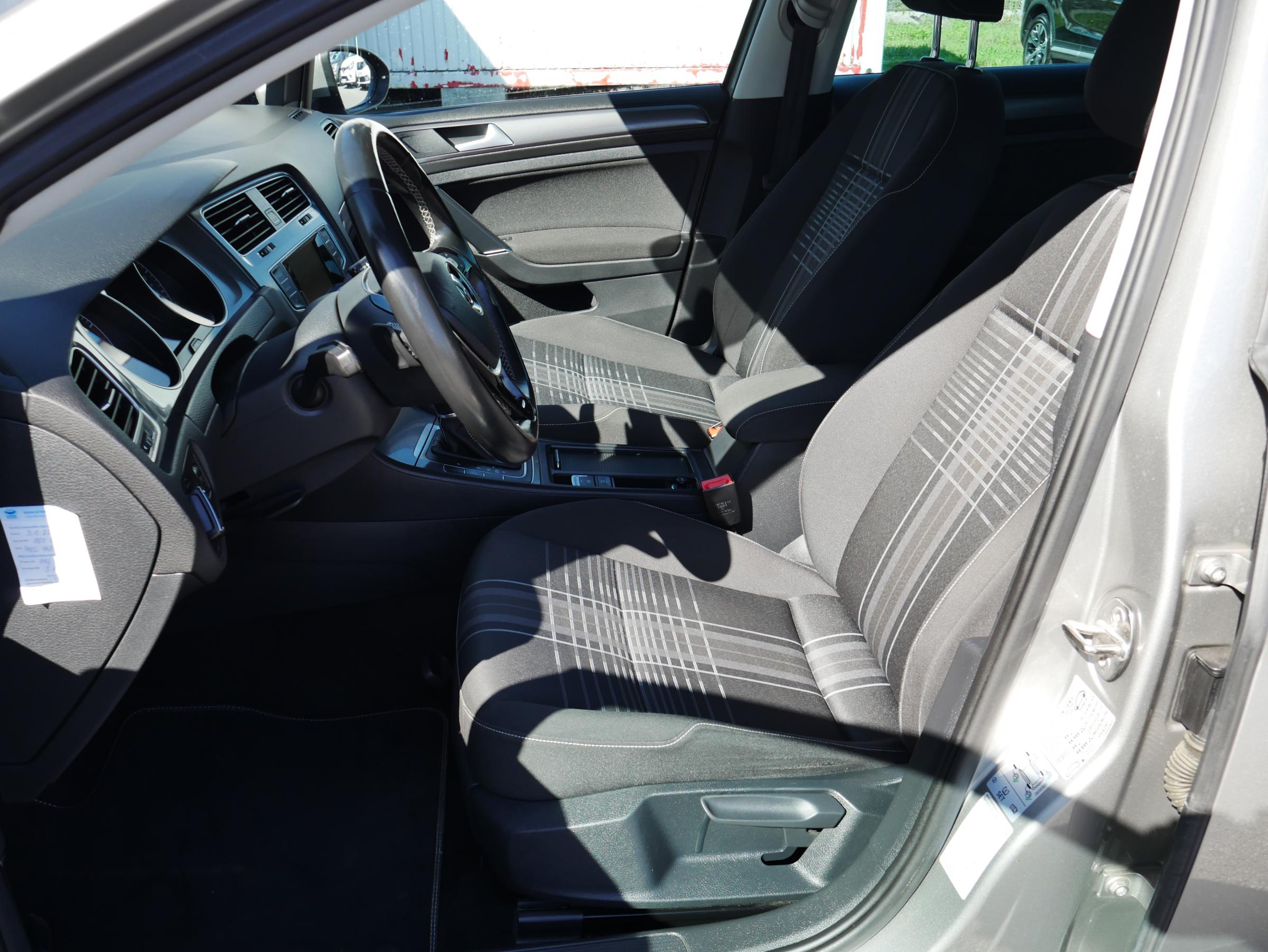 Volkswagen Golf, 2015 - pohled č. 9