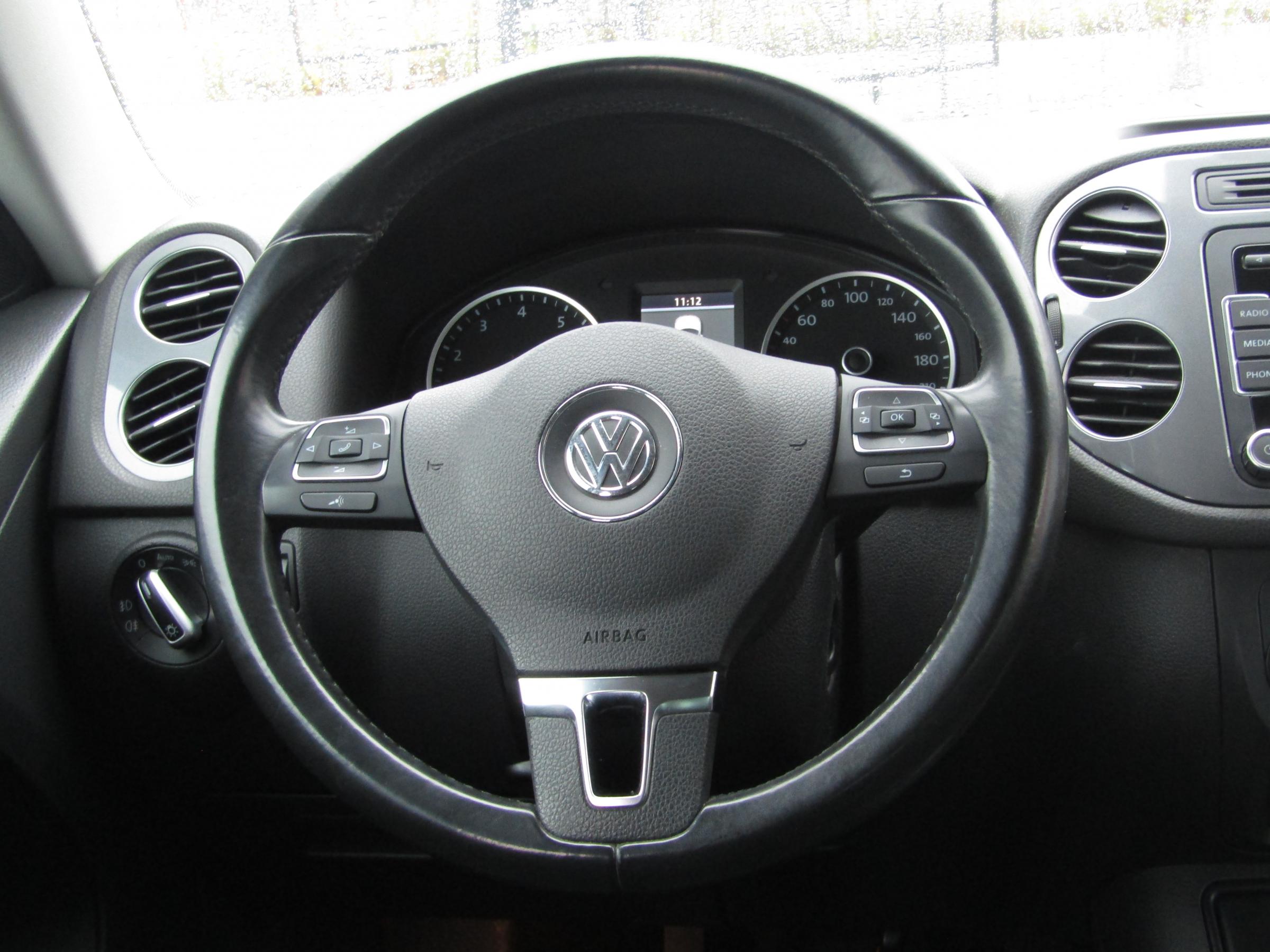 Volkswagen Tiguan, 2011 - pohled č. 13