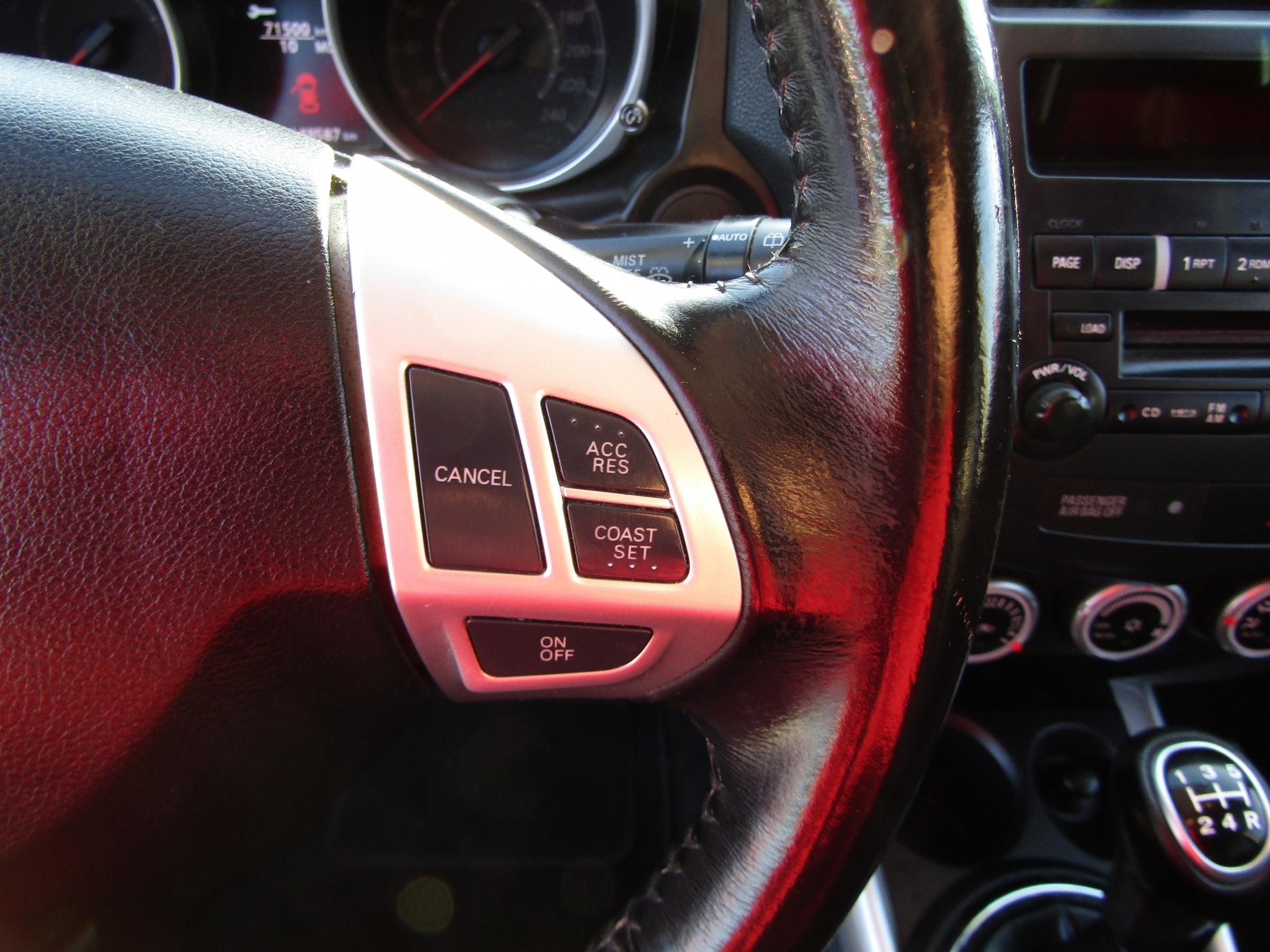 Mitsubishi ASX, 2010 - pohled č. 13