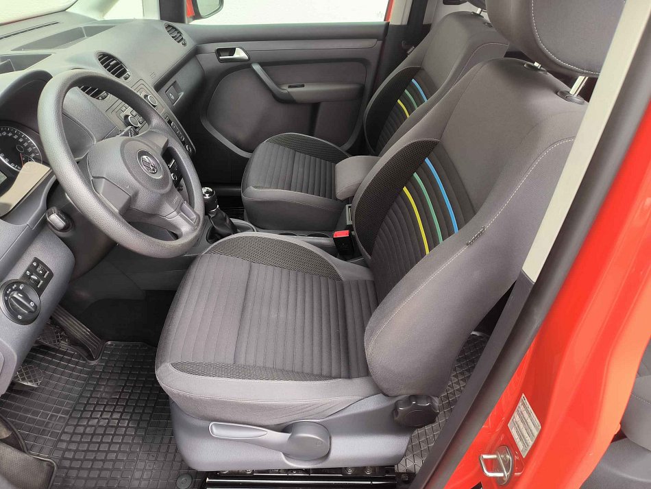 Volkswagen Caddy 2.0TDi Soccer