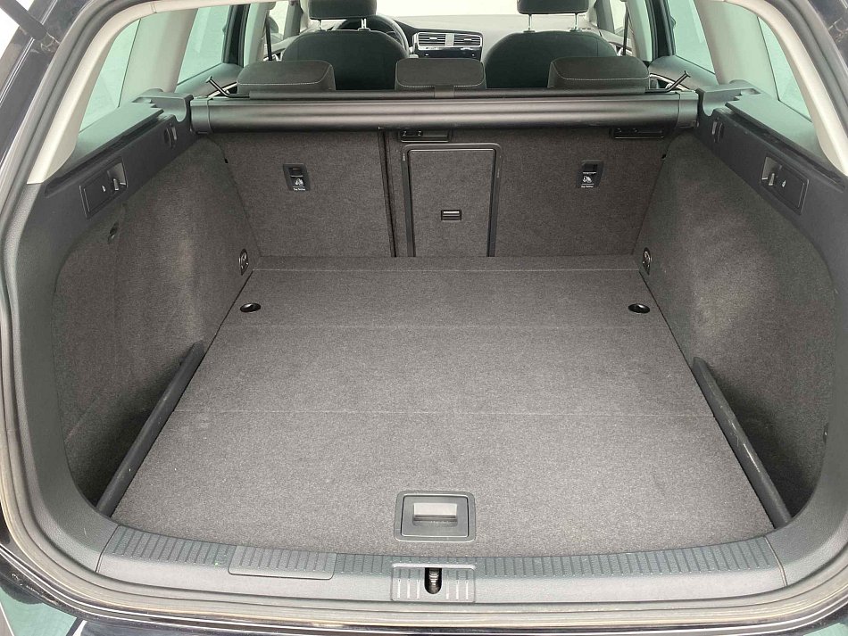 Volkswagen Golf 2.0 TDi Highline