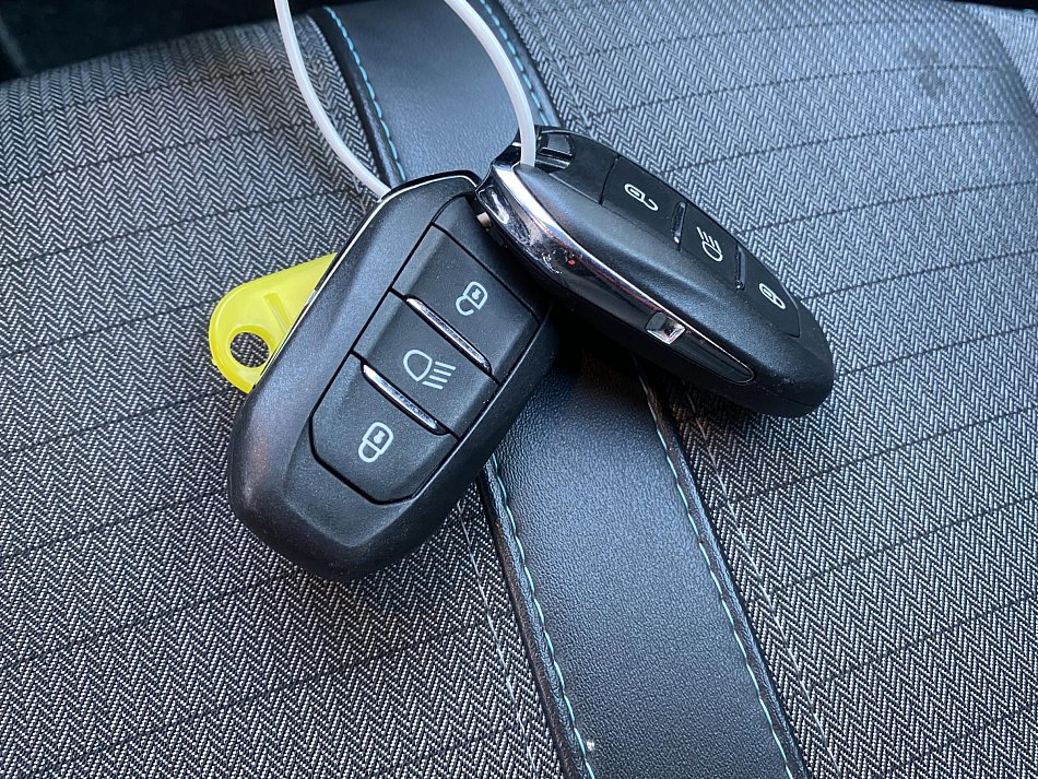 Peugeot 208 1.2 PT Allure