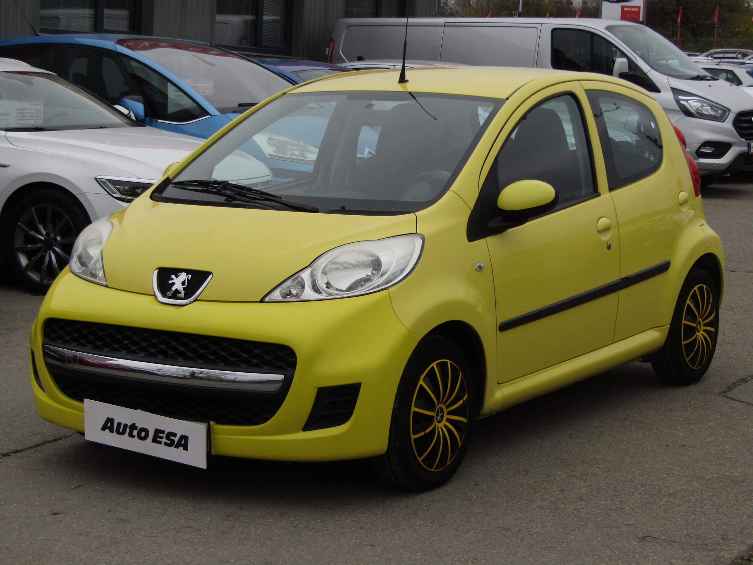 Peugeot 107, 2010 - pohled č. 3