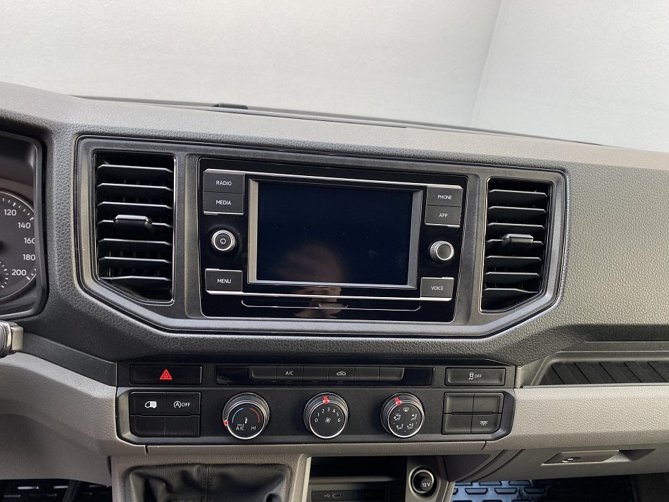 Volkswagen Crafter 2.0TDi  L3H2