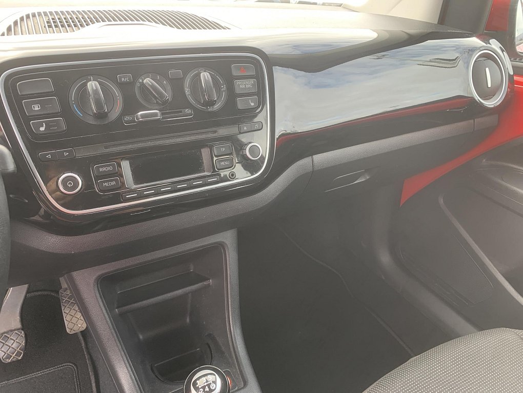 Volkswagen Up! 1.0i 