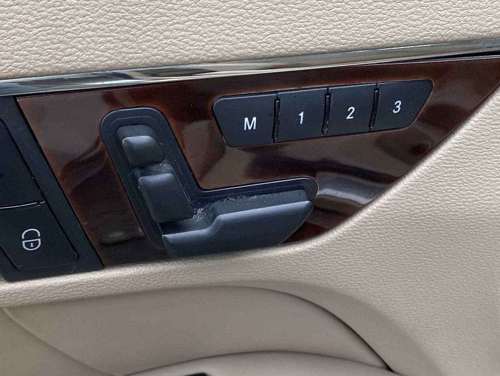 Mercedes-Benz Třída E 3.0 CDi Elegance E350